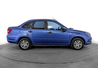 Подержанный автомобиль LADA (ВАЗ) Granta Sedan 2019 года (4 фото)