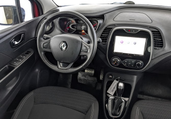 Подержанный автомобиль Renault Kaptur 2020 года (27 фото)