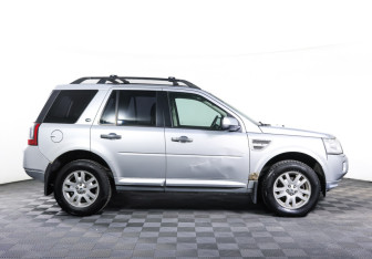 Подержанный автомобиль Land Rover Freelander 2010 года (4 фото)