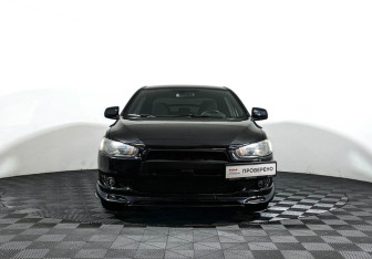 Подержанный автомобиль Mitsubishi Lancer Sedan 2008 года (2 фото)