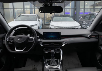 Подержанный автомобиль Kaiyi E5 2023 года (11 фото)