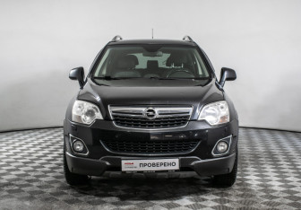 Подержанный автомобиль Opel Antara 2013 года (2 фото)