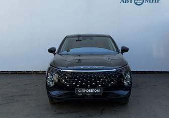 Подержанный автомобиль Omoda C5 2023 года (2 фото)