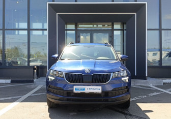 Подержанный автомобиль Skoda Karoq 2020 года (2 фото)