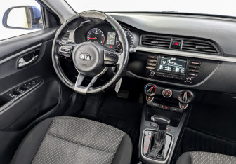 Подержанный автомобиль Kia Rio Hatchback 2019 года (27 фото)