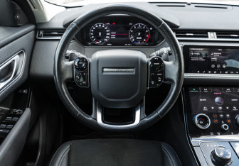 Подержанный автомобиль Land Rover Range Rover Velar 2019 года (11 фото)