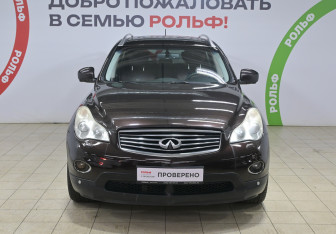 Подержанный автомобиль Infiniti EX 2008 года (2 фото)