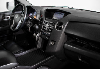 Подержанный автомобиль Honda Pilot 2013 года (12 фото)