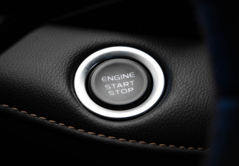 Подержанный автомобиль Geely Preface 2024 года (16 фото)