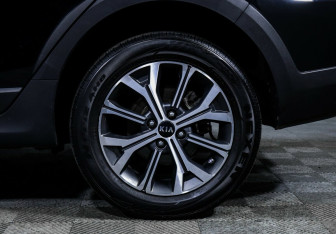 Подержанный автомобиль Kia Rio Hatchback 2021 года (5 фото)