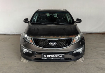 Подержанный автомобиль Kia Sportage 2014 года (2 фото)