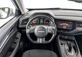 Подержанный автомобиль Haval F7 2021 года (22 фото)