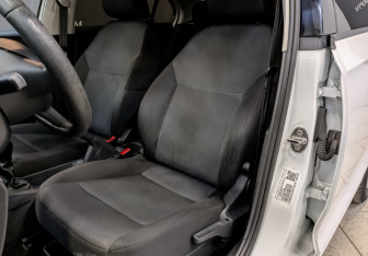 Подержанный автомобиль Skoda Rapid Liftback 2019 года (20 фото)