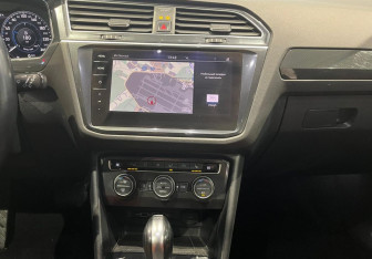 Подержанный автомобиль Volkswagen Tiguan 2018 года (19 фото)