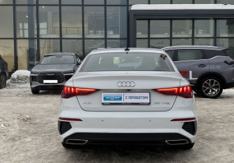 Подержанный автомобиль Audi A3 Sedan 2021 года (7 фото)