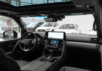 Новый Lexus LX 2024 (7 фото)