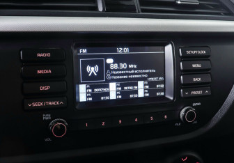 Подержанный автомобиль Kia Rio Hatchback 2019 года (20 фото)