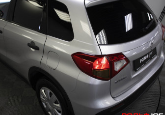 Подержанный автомобиль Suzuki Vitara 2016 года (22 фото)