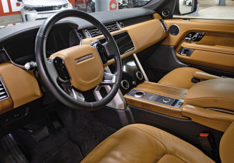 Подержанный автомобиль Land Rover Range Rover 2021 года (17 фото)