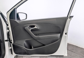 Подержанный автомобиль Volkswagen Polo Sedan 2019 года (24 фото)