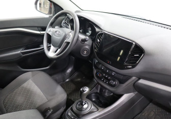 Подержанный автомобиль LADA (ВАЗ) Vesta Wagon 2019 года (10 фото)