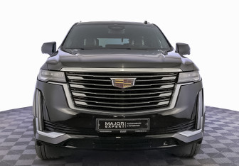 Подержанный автомобиль Cadillac Escalade Suv 2022 года (2 фото)