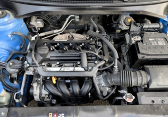 Подержанный автомобиль Kia Rio Hatchback 2020 года (9 фото)