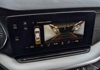 Подержанный автомобиль Skoda Octavia Liftback 2021 года (26 фото)