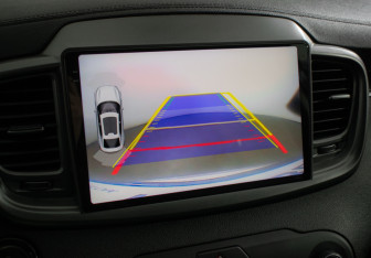 Подержанный автомобиль Kia Sorento 2017 года (14 фото)