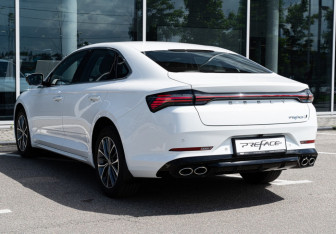 Новый Geely Preface 2026 (14 фото)