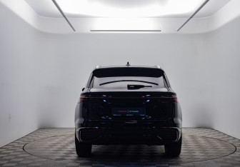 Подержанный автомобиль Geely Monjaro 2022 года (6 фото)