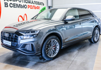 Подержанный автомобиль Audi Q7 2015 года (1 фото)