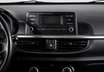 Подержанный автомобиль Kia Picanto 2018 года (13 фото)