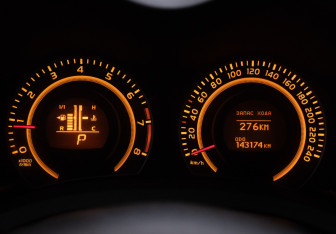 Подержанный автомобиль Toyota Auris Hatchback 2009 года (12 фото)