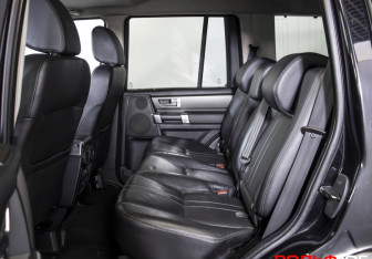 Подержанный автомобиль Land Rover Discovery 2013 года (10 фото)