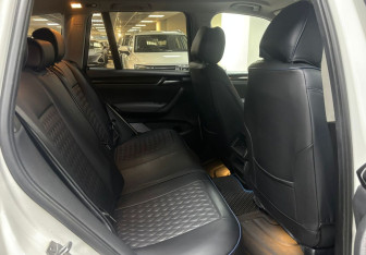 Подержанный автомобиль BMW X3 2015 года (11 фото)