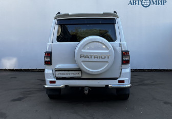Подержанный автомобиль УАЗ Patriot 2021 года (6 фото)
