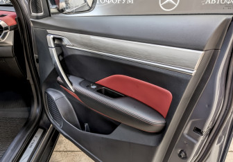 Подержанный автомобиль Geely Coolray 2021 года (22 фото)