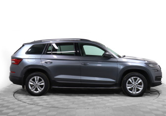Подержанный автомобиль Skoda Kodiaq 2019 года (4 фото)