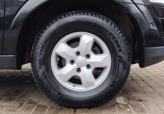 Подержанный автомобиль SsangYong Kyron 2011 года (15 фото)