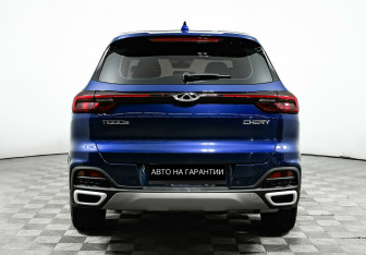 Подержанный автомобиль Chery Tiggo 8 2023 года (6 фото)