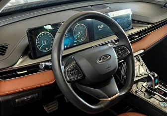 Подержанный автомобиль Chery Tiggo 8 Pro Max 2023 года (12 фото)