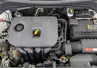 Подержанный автомобиль Kia Soul 2022 года (9 фото)