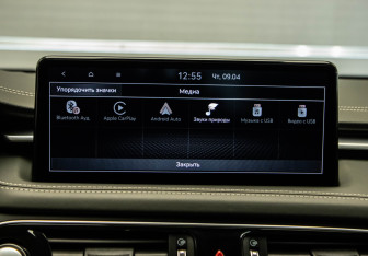 Подержанный автомобиль Genesis G70 2021 года (20 фото)