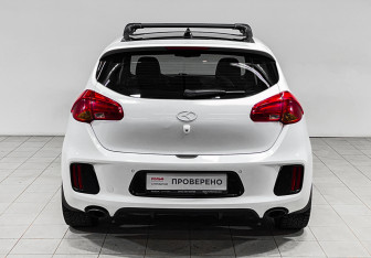 Подержанный автомобиль Kia Ceed GT 2014 года (6 фото)