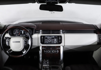 Подержанный автомобиль Land Rover Range Rover 2013 года (17 фото)