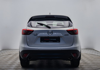 Подержанный автомобиль Mazda CX-5 2015 года (4 фото)
