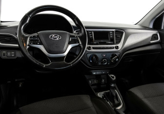 Подержанный автомобиль Hyundai Solaris Sedan 2018 года (7 фото)