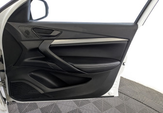 Подержанный автомобиль LADA (ВАЗ) Vesta Sedan 2024 года (25 фото)