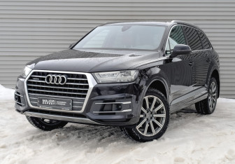 Подержанный автомобиль Audi Q7 2017 года (1 фото)